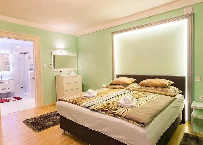 Titaru House In The City Center Of Budapest